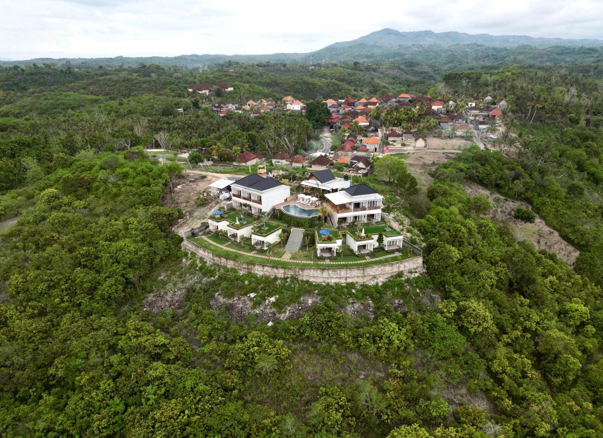 Kelingking Parama Resort Batumadeg Exterior foto